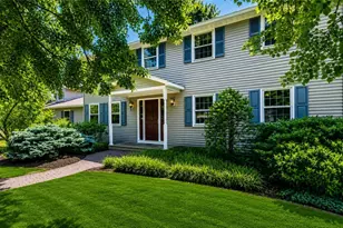 3325 Green Meadow Dr, Bethlehem City, PA 18017 - Photo 2
