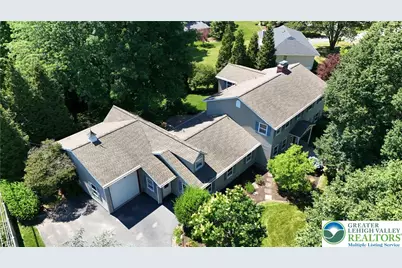 3325 Green Meadow Drive, Bethlehem City, PA 18017 - Photo 4