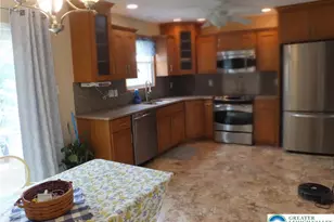 3360 S 2nd St, Whitehall Township, PA 18052 - Photo 10