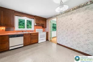 243 Flagstone, Bethlehem City, PA 18017 - Photo 6