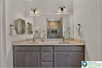 3943 Victors Way, Bethlehem Township, PA 18045 - Photo 34
