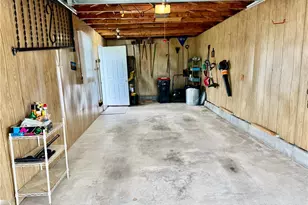 137 N 3rd St, Lehighton Boro, PA 18235 - Photo 14