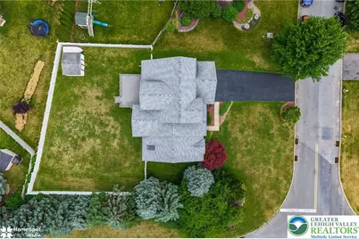4022 Redwood Drive, Bethlehem Township, PA 18020 - Photo 2