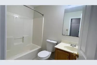 8104 Heritage Drive, Lower Macungie Township, PA 18011 - Photo 22