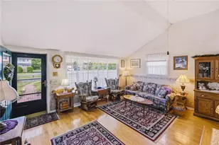 36 Schoolhouse Rd, New Britain Twp, PA 18914 - Photo 6