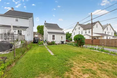 21 E Ettwein Street, Bethlehem City, PA 18018 - Photo 4