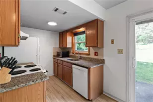 941 S Armour St, Allentown City, PA 18103 - Photo 18