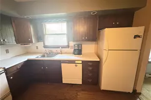 5963 Valley Rd, Washington Township, PA 18080 - Photo 6