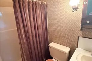 5963 Valley Rd, Washington Township, PA 18080 - Photo 16