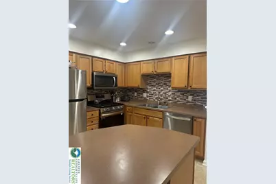 1051 Sparrow Way, Upper Macungie Township, PA 18031 - Photo 8