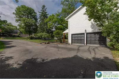 2011 Greenwood Road, Allentown City, PA 18103 - Photo 6