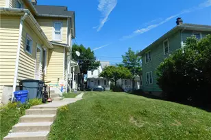 310 S Main St, Nazareth Boro, PA 18064 - Photo 6