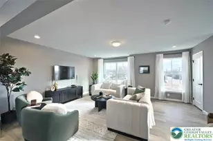 748 Fawn Way, Pennsburg Boro, PA 18073 - Photo 2