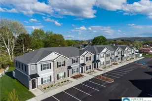 1411 Greenview Dr, Bethlehem City, PA 18018 - Photo 2