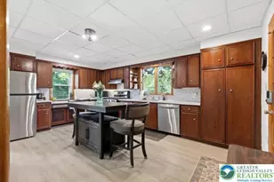 2021 Leithsville Rd, Lower Saucon Township, PA 18055 - Photo 10