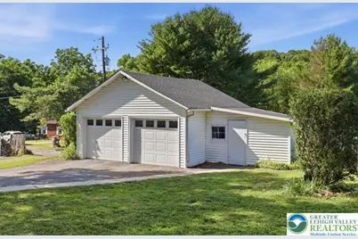 2021 Leithsville Road, Lower Saucon Township, PA 18055 - Photo 4