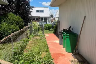 1812 E Cambridge St, Allentown City, PA 18109 - Photo 10