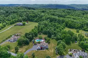 2760 Valley View Rd, Hellertown Boro, PA 18055 - Photo 76