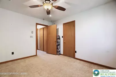 27 Longfellow Circle, Penn Forrest, PA 18210 - Photo 24