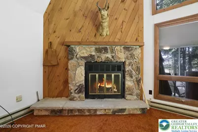 27 Longfellow Circle, Penn Forrest, PA 18210 - Photo 4