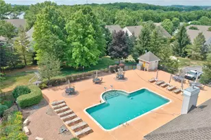 162 Glenmoor Cir N, Easton, PA 18045 - Photo 40
