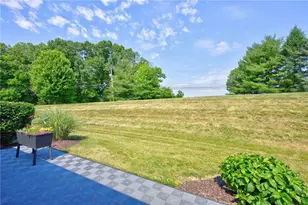 162 Glenmoor Cir N, Easton, PA 18045 - Photo 36