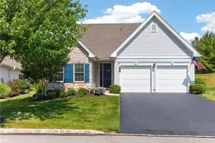 162 Glenmoor Cir N, Easton, PA 18045 - Photo 1