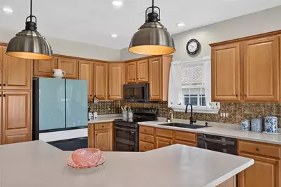 162 Glenmoor Circle N, Easton, PA 18045 - Photo 16