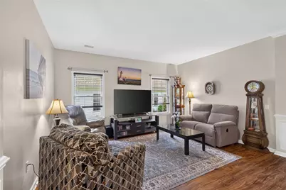 162 Glenmoor Circle N, Easton, PA 18045 - Photo 6