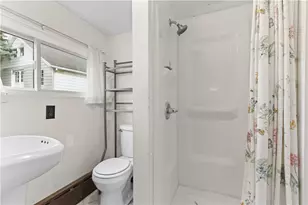 2143 Hay St, Wilson Boro, PA 18042 - Photo 14