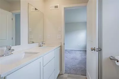 7640 Clayton Avenue, Coopersburg Boro, PA 18036 - Photo 20