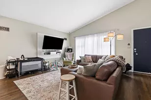 1739 Whitehall St, Allentown City, PA 18104 - Photo 8