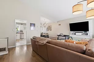 1739 Whitehall St, Allentown City, PA 18104 - Photo 6
