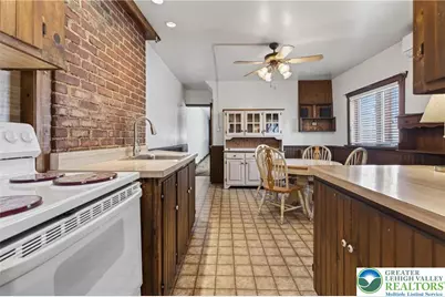 216 W Bertsch Street, Lansford, PA 18232 - Photo 8
