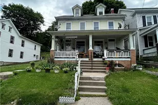 227 S Main, Bangor, PA 18013 - Photo 1