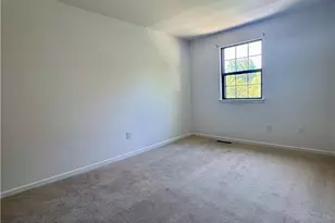 2003 Orchard Dr, Whitehall Township, PA 18052 - Photo 8