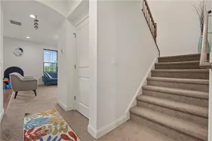 640 Rinaldi Ln, Easton, PA 18040 - Photo 8