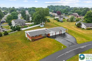 5824 Holiday Dr, Upper Macungie Township, PA 18104 - Photo 36