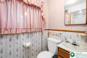 5824 Holiday Dr, Upper Macungie Township, PA 18104 - Photo 20