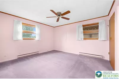 5824 Holiday Drive, Upper Macungie Township, PA 18104 - Photo 12