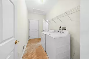 1871 Caryn, Lower Saucon Township, PA 18055 - Photo 24