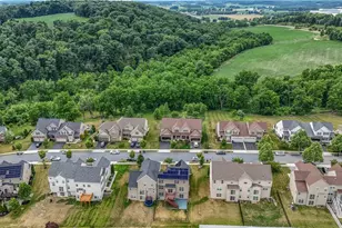 9667 Crescent Ln, Upper Macungie Township, PA 18031 - Photo 8