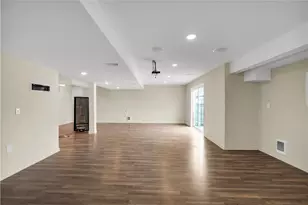9667 Crescent Ln, Upper Macungie Township, PA 18031 - Photo 42