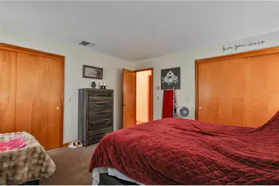 5011 Spruce Street, North Whitehall Township, PA 18078 - Photo 16