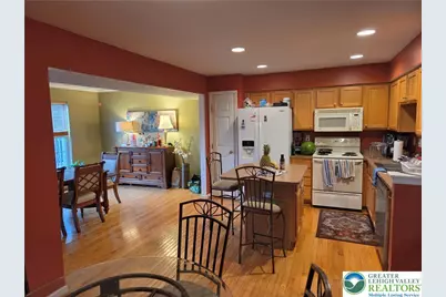 4051 Tournament Court, Upper Saucon Township, PA 18034 - Photo 12