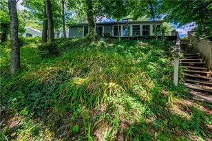 44 Island Rd, Upper Mt Bethel Twp, PA 18343 - Photo 2