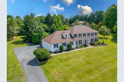 5642 Limeport Road, Emmaus Boro, PA 18049 - Photo 4