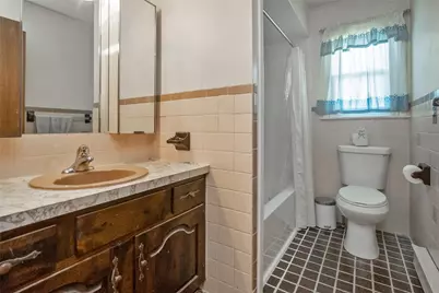2057 Grove Street, South Whitehall Township, PA 18104 - Photo 16