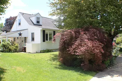 2750 Elm Court, Allentown City, PA 18104 - Photo 2