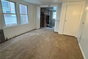 421 E Patterson St, Lansford, PA 18232 - Photo 6